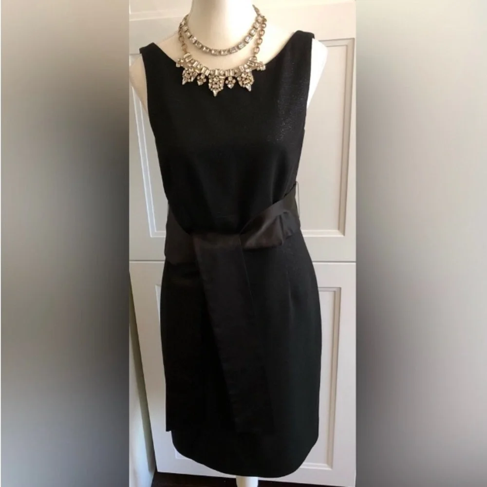 J. Crew Art Deco Statement Necklace - Picture 5 of 5